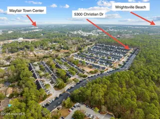 5300 Christian Drive, Wilmington, NC 28403 – photo 4: 59-web-or-mls-IMG_2333