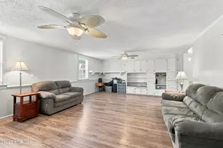 113 N Guthrie Lane, Newport, NC 28570 – photo 5: 30-web-or-mls-590A9992