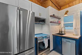 318 NE 58th Street, Oak Island, NC 28465 – photo 19