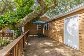 105 NW 7th Street, Oak Island, NC 28465 – photo 7