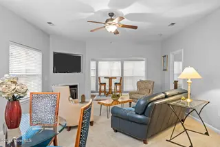 2207 Locksley Woods Drive A, Greenville, NC 27858 – photo 12: 12-web-or-mls-BLS_0024