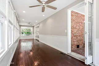 305 Grovediere Lane, Hampstead, NC 28443 — 4-bedroom home in Forest Sound, Hampstead, NC, photo 23 of 75