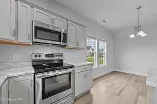 119 Pembury Way, Richlands, NC 28574 – photo 10: 62-web-or-mls-_RAD0153