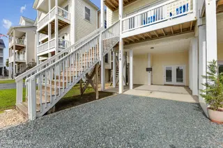 114 Sea Oaks Court, North Topsail Beach, NC 28460 – photo 3: 3_501a8521