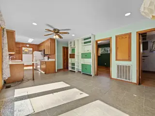 1008 Sand Ridge Road, Hubert, NC 28539 – photo 24: 31-web-or-mls-PB112243