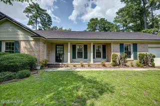 4904 Hillandale Road, Trent Woods, NC 28562 – photo 3: 01-4904_Hillandale-22