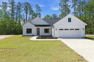 106 Palm Circle, Havelock, NC 28532 – photo 1: 1-web-or-mls-DSC_4198_edit