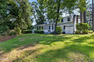 202 Queen Annes Road, Greenville, NC 27858 – photo 5: 014_DSC_4323