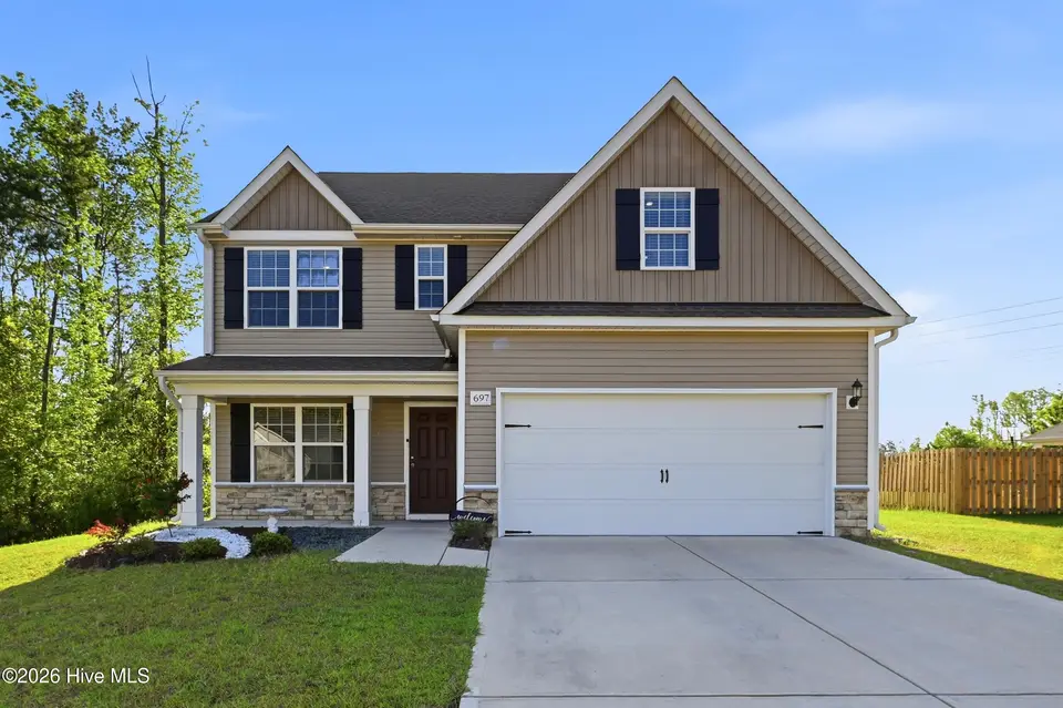697 Poppleton Drive, Hampstead, NC 28443 – photo 1 of 46: 1_697_poppleton_dr_001