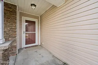 719 Savannah Drive, Jacksonville, NC 28546 – photo 7: 7-web-or-mls-07