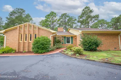 119 Pine Lake Dr, Whispering Pines