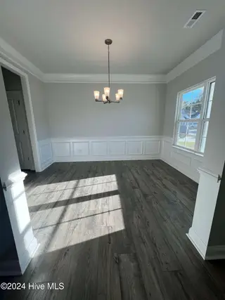 722 Greenwich Place, Richlands, NC 28574 – photo 2: de5ffab6-fe3d-48ec-a920-b92f522f7803