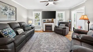 846 Darrell Drive, Greenville, NC 27834 — 3-bedroom home in Forest Pines, Greenville, NC, photo 9 of 39: 6-web-or-mls-846 Darrell Drive-5