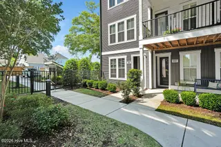 618 N 6th Street, Wilmington, NC 28401 – photo 3: 618North6thStreet-4