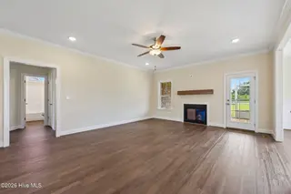 7615 Sweetwater Drive, Nashville, NC 27856 – photo 7: 13-web-or-mls-Sweetwater Dr-S1108-013