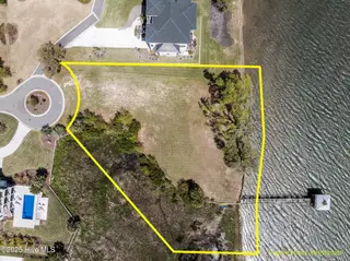 Lot 21r Shipyard Lane, Hampstead, NC 28443 – photo 10: 38-web-or-mls-Photo Apr 09 2025, 11 23 4