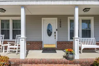 1904 Paulette Road, Morehead City, NC 28557 – photo 6: Front Porch