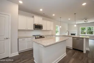 745 Greenwich Place, Richlands, NC 28574 – photo 5: Kitchen 02