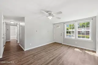 518 Ruth Avenue, New Bern, NC 28560 – photo 6: Living RM