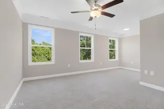 228 Cline Way Unit 131, Beaufort, NC 28516 – photo 4: Primary Bedroom