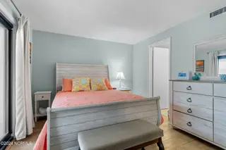 1505 Salter Path Road 436, Indian Beach, NC 28512 – photo 21: 22-web-or-mls-1S3A6200