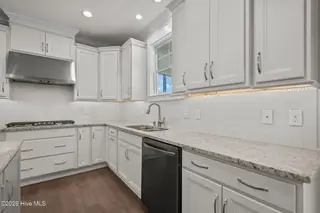 935 Baldwin Park Drive, Wilmington, NC 28411 – photo 23: 27-web-or-mls-DSC05788