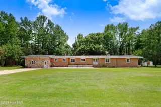 202 Waters Circle, Goldsboro, NC 27534 – photo 1: Main