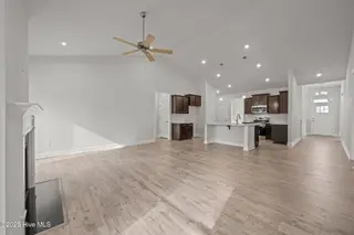 5712 Sloop Court, New Bern, NC 28560 – photo 15: 28-web-or-mls-DSC_4093