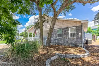 302 E Oak Island Drive, Oak Island, NC 28465 – photo 3