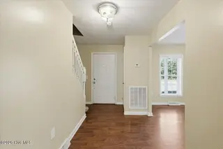 225 Gurley Dairy Road, Pikeville, NC 27863 — 2-bedroom manufactured home in Western Wayne Estates, Pikeville, NC, photo 6 of 30: 10-225 Gurley Dairy Rd-10