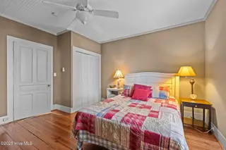 412 Ann Street, Beaufort, NC 28516 – photo 21: 19-web-or-mls-1S3A1414