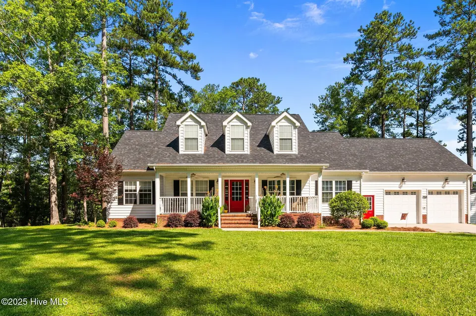 759 Island Drive, Chocowinity, NC 27817 – photo 1 of 55: 1-web-or-mls-LHV_6393