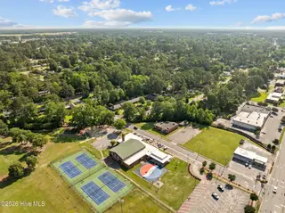 809 Greenbriar Road, Kinston, NC 28501 – photo 12: 12-web-or-mls-DJI_0322