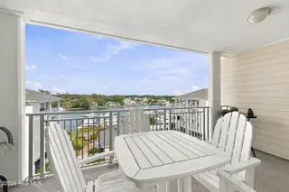 150 Lands End Court A42, Morehead City, NC 28557 — 3-bedroom condo in The Shores at Spooners Creek, Morehead City, NC, photo 14 of 50: Enjoy shaded Views here!