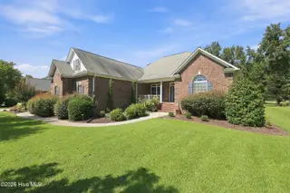 104 Reinach Lane, New Bern, NC 28562 – photo 4: 7-print-0C0A4239