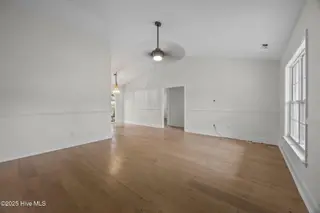 313 Oakmont Drive, Hampstead, NC 28443 – photo 23: 23-web-or-mls-IMG_2402