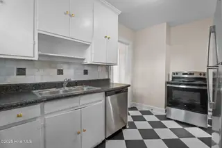 1524 Branch Street NW, Wilson, NC 27893 – photo 15: Kitchen 4