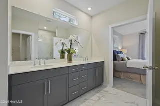 4526 Abberley Way 111, Leland, NC 28451 – photo 23: Primary Bathroom