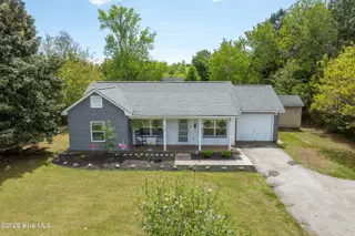 1698 Old Folkstone Road, Sneads Ferry, NC 28460 – photo 1: Front
