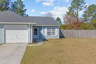 120 Jenny Lane, Havelock, NC 28532 — 2-bedroom townhome in Village Park, Havelock, NC, photo 20 of 25: 34_img_9023