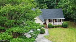 138 Leonard Drive, New Bern, NC 28560 – photo 7: Drone 138 Leonard Drive-1