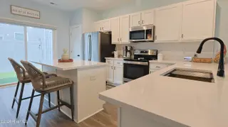 417 Sunfish Lane, Sneads Ferry, NC 28460 — 3-bedroom townhome in Beachside Commons, Sneads Ferry, NC, photo 16 of 41: IMG_4537