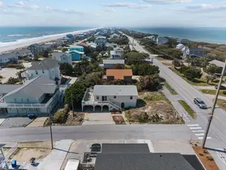 1201 Emerald Drive, Emerald Isle, NC 28594 – photo 7: 13-web-or-mls-DJI_20260323133408_0059_D