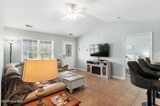 164 NW 12th Street, Oak Island, NC 28465 – photo 12: 26-web-or-mls-cammediallc.com-30