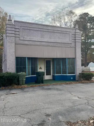 1112 Nash Street N, Wilson, NC 27893 – photo 2: IMG_0562