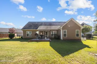 402 Meadowlark Drive, Winterville, NC 28590 – photo 12: 8-web-or-mls-BLS_0004