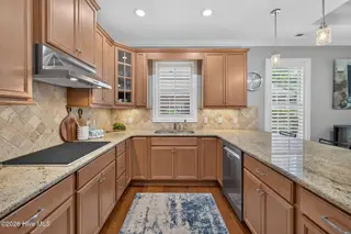 7108 Trailmark Road, Wilmington, NC 28405 — 3-bedroom home in Covil Estates, Wilmington, NC, photo 12 of 65: 7108TrailmarkRoad-19