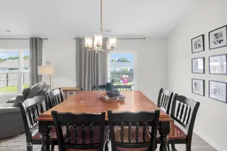 231 Independence Boulevard, Newport, NC 28570 – photo 11: Dining