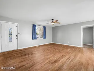 514 Seminole Trail, Jacksonville, NC 28540 – photo 7: 6