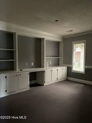 2710 E 10th Street, Greenville, NC 27858 – photo 6: 2710 E 10th interior 5